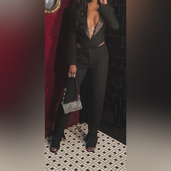 Fashion nova - blazer bodysuit & pant set (wore once) - Picture 2 of 2